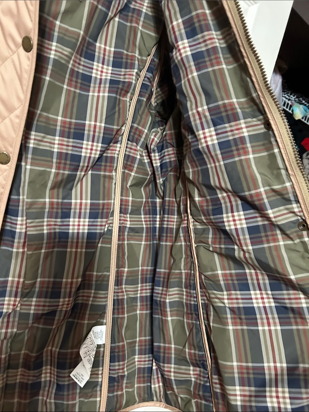 L.L. Bean Medium, Diamond pattern Quilted Riding Jacket Beige with plaid lining - Picture 4 of 7